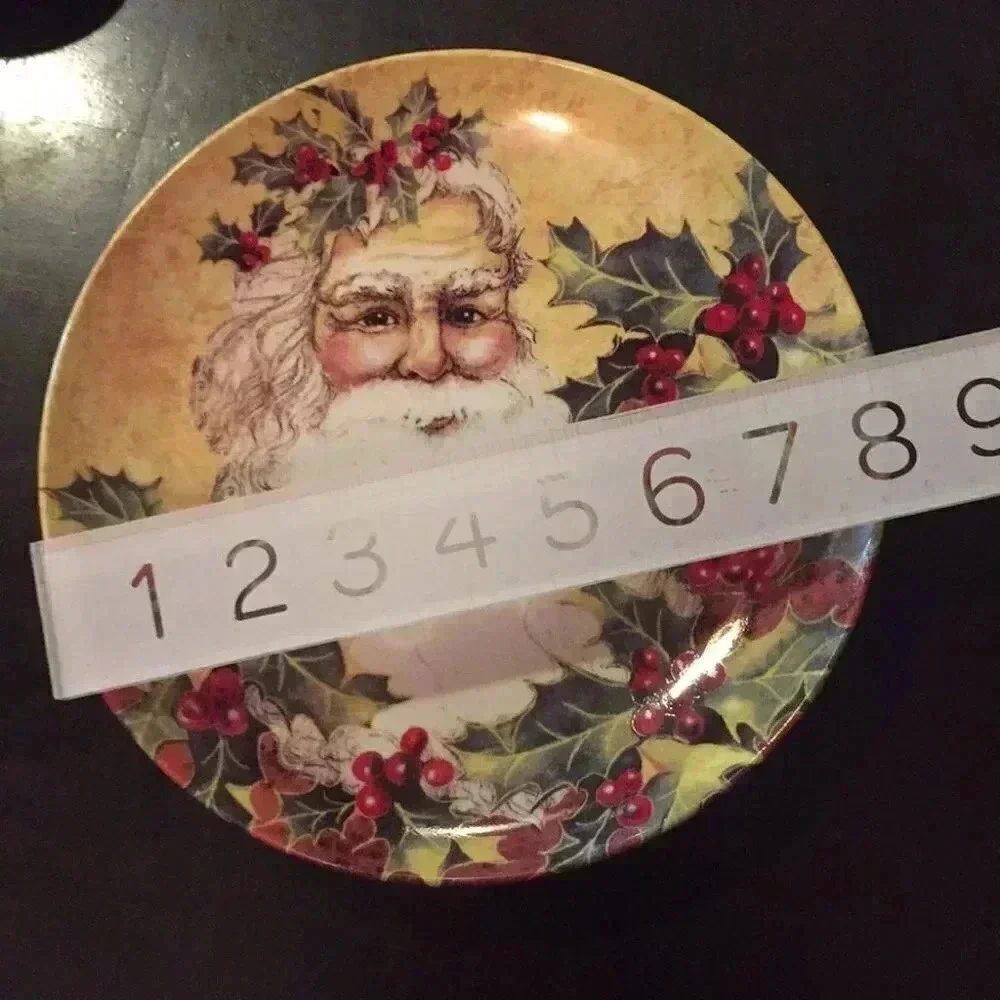 Holiday serving dish